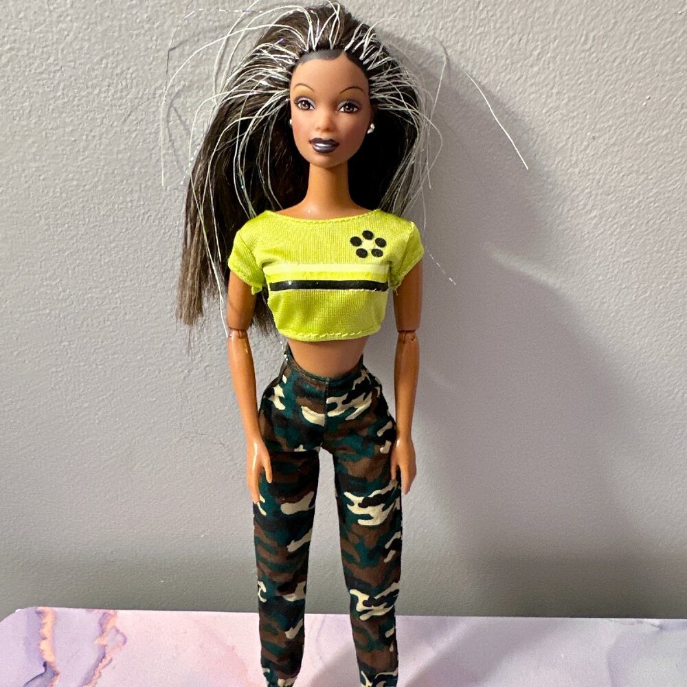 1998 Beyond Pink Christie